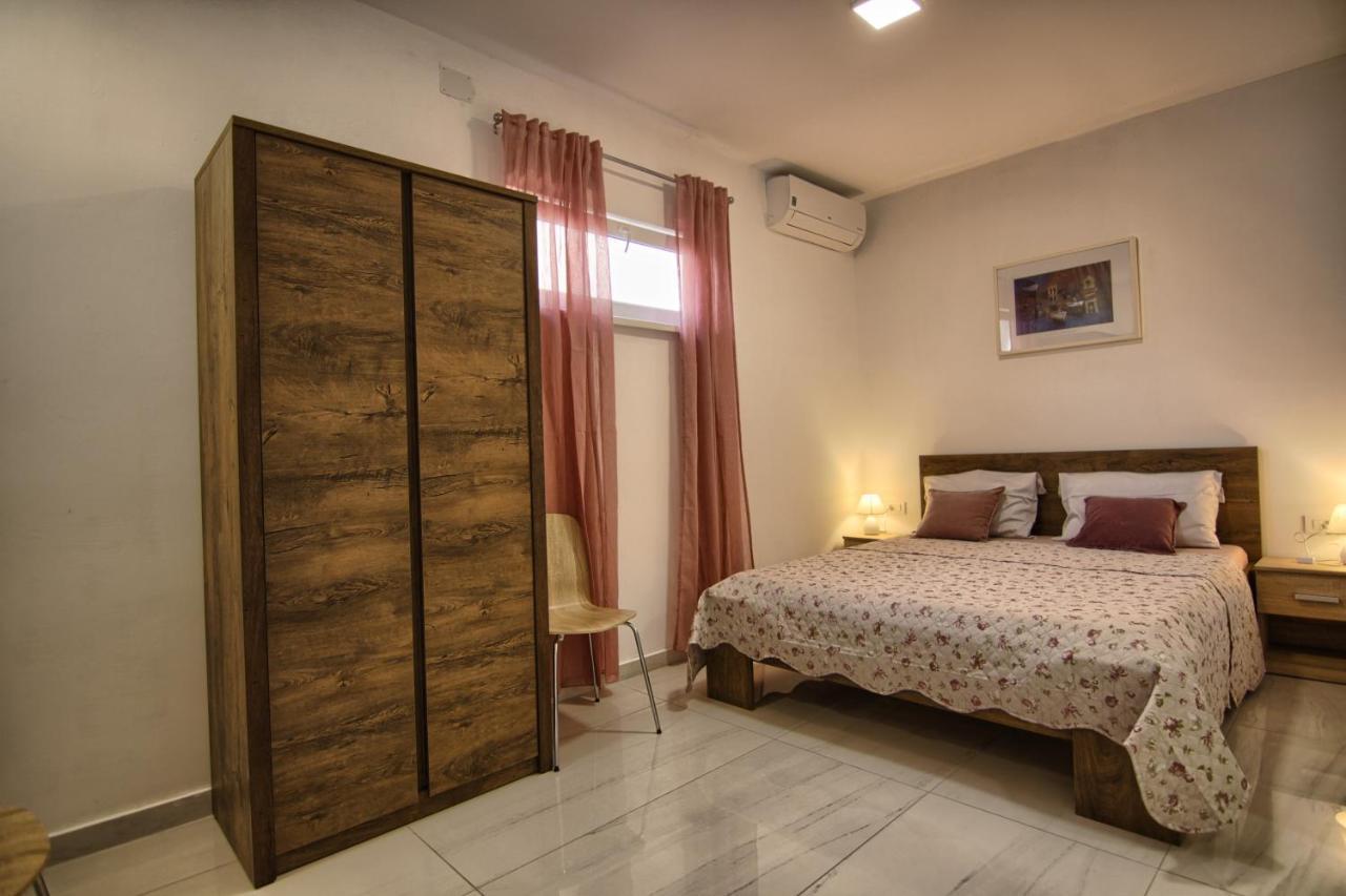Rooms Dragica Pakoštane Extérieur photo